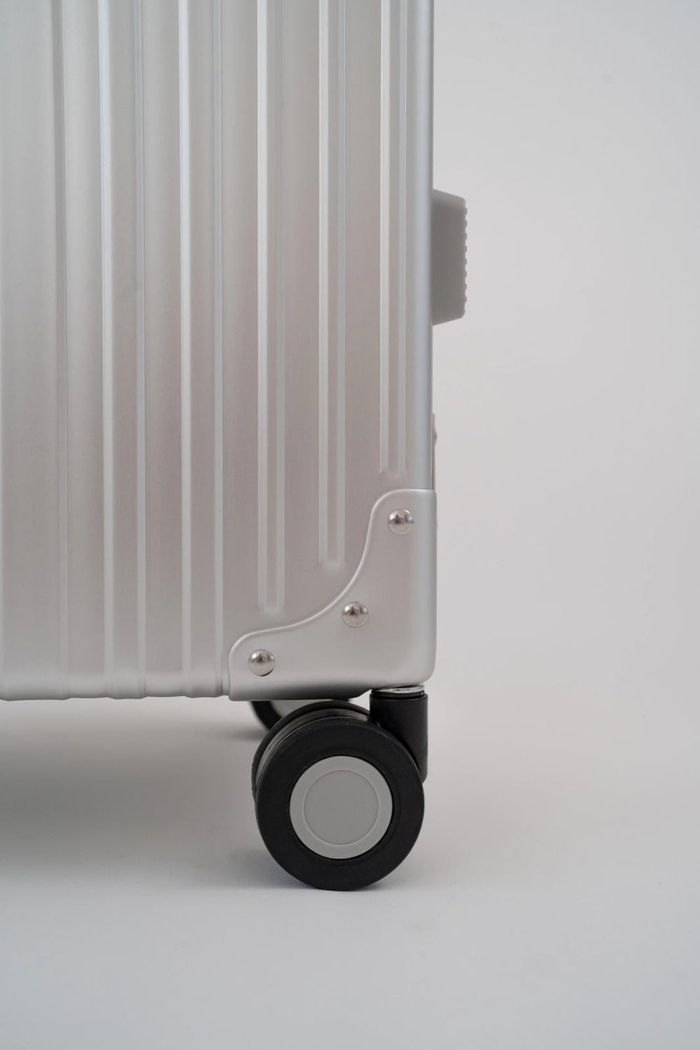 LOULEX-ALEON 30" TRAVELER FOTOCASE