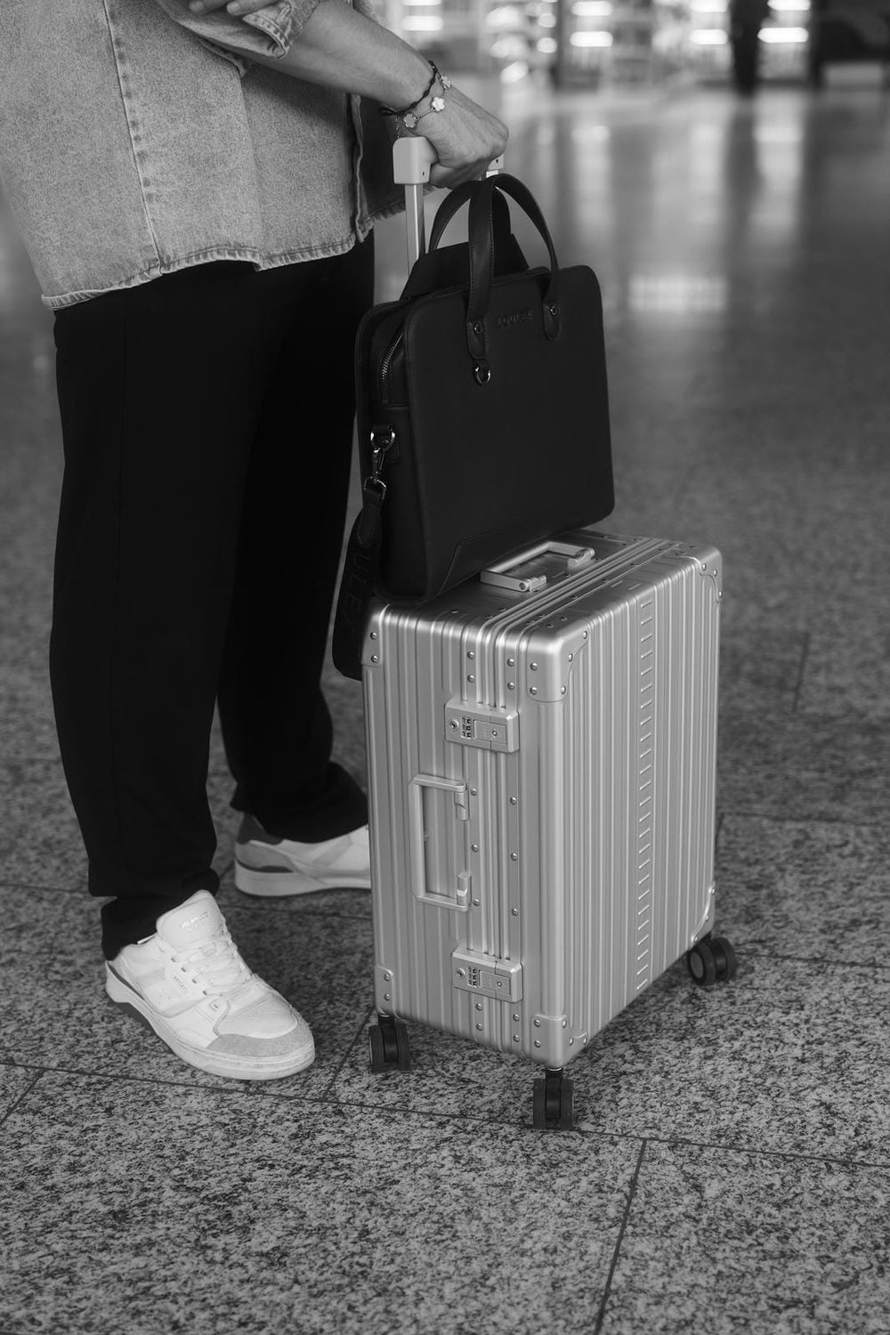 LOULEX-ALEON 21" TRAVELER FOTOCASE